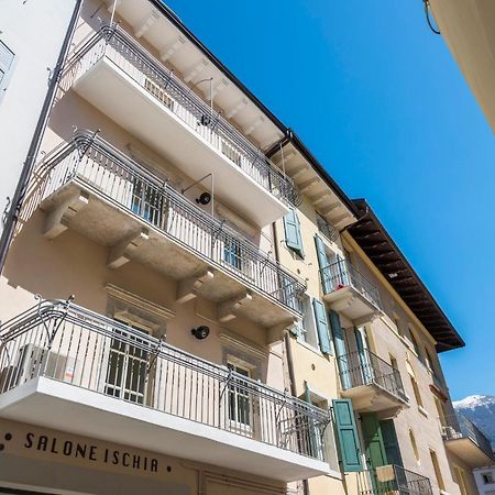 Casa Tonetta Luxury Apartments Арко Экстерьер фото